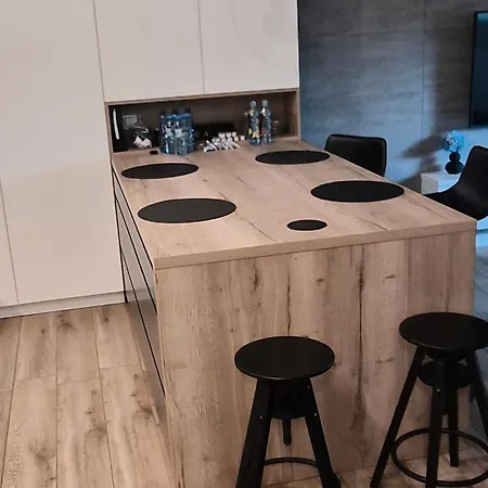 Lägenhet Z Ogrodkiem Wysoki Standard Centrum Polnoc Szczecin
